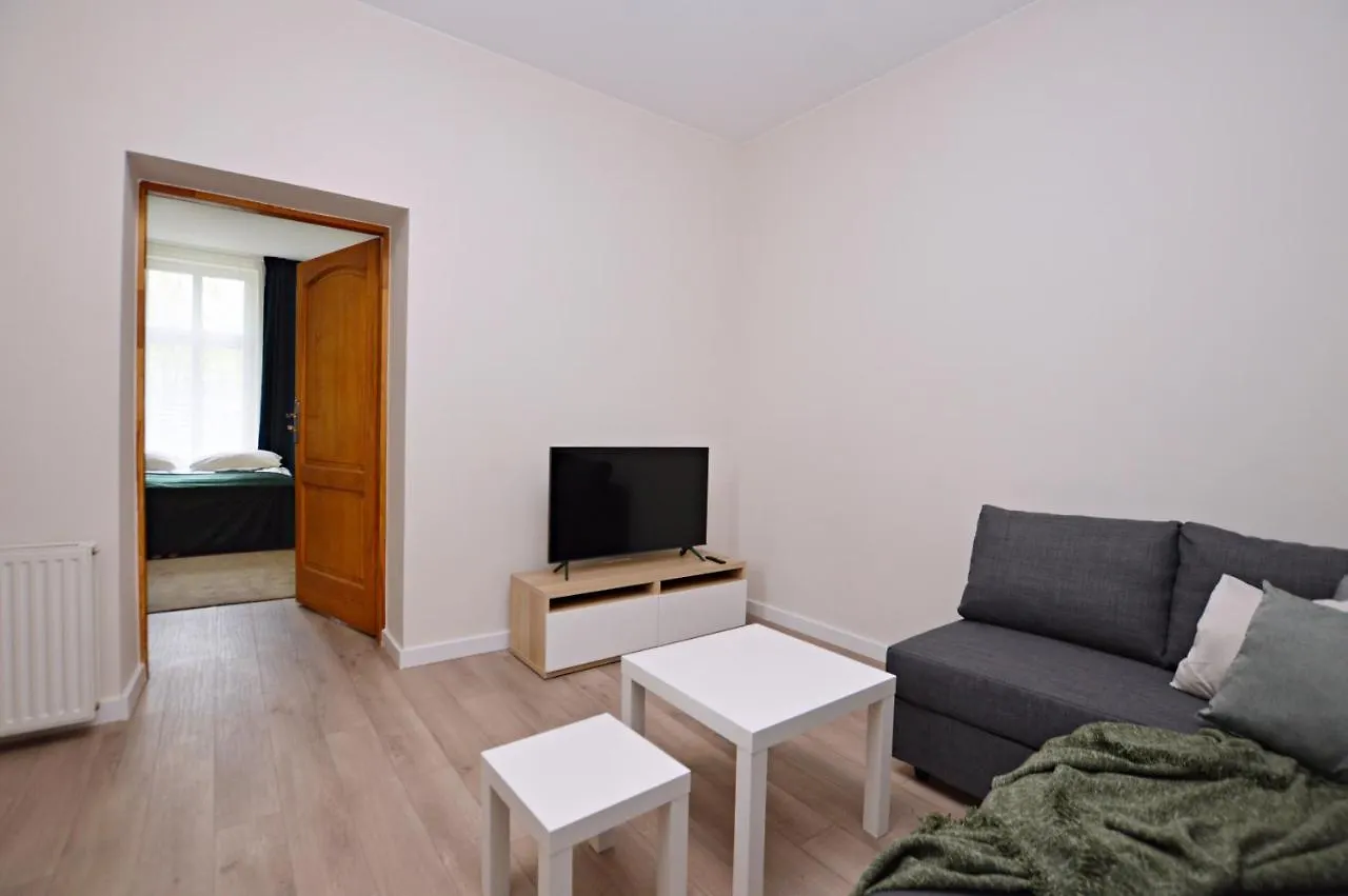 Elegancki Apartament 3City Z Parkingiem W Sopocie Blisko Plazy By Noclegi Renters Sopot 0*,  Poland